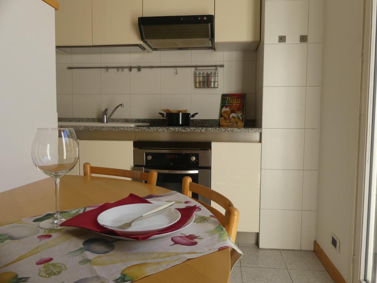 Joivy Apartments By The Lake Como Luaran gambar