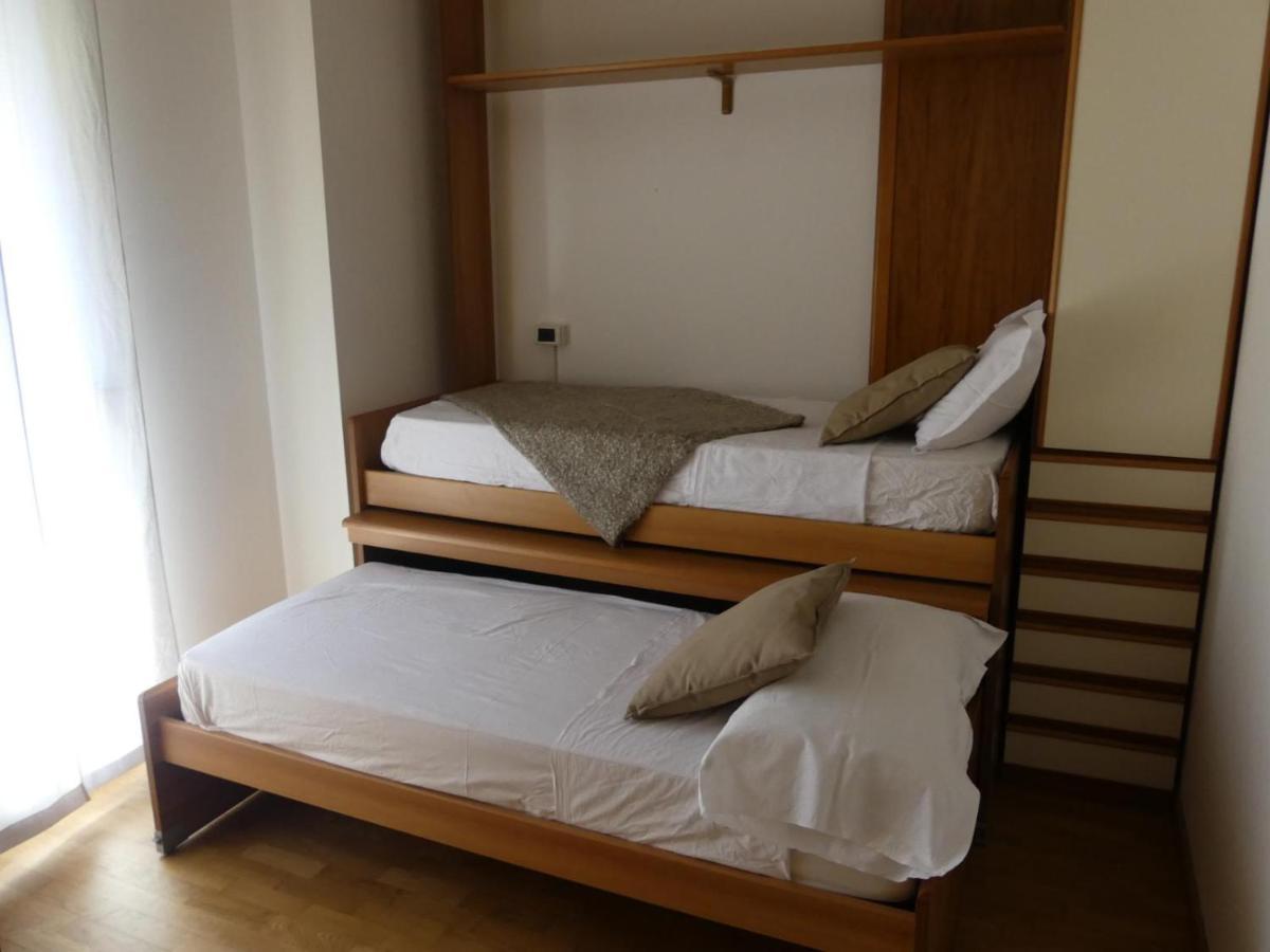 Joivy Apartments By The Lake Como Luaran gambar