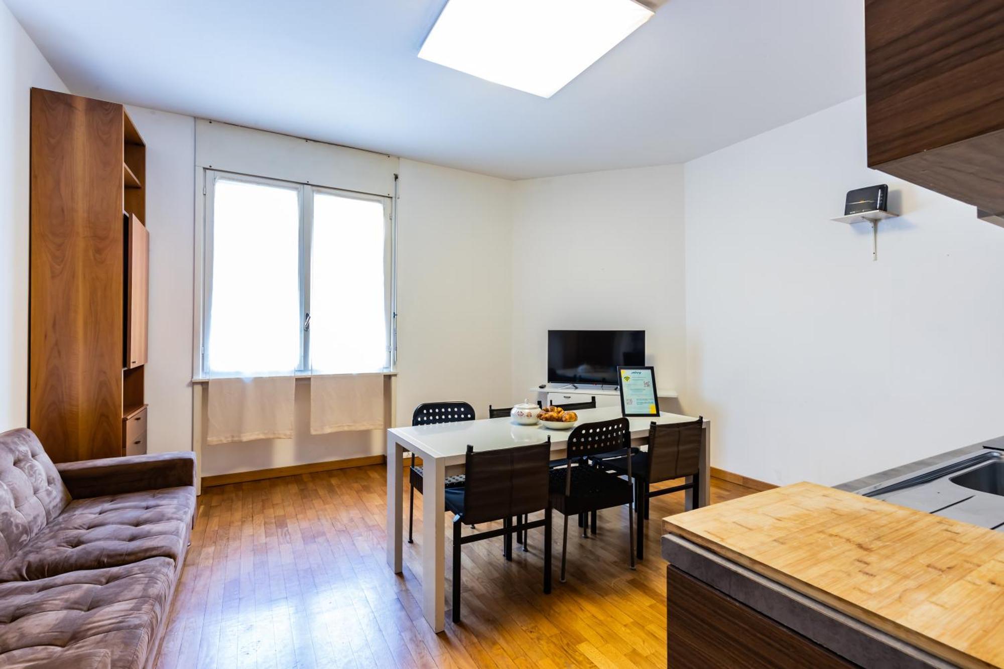 Joivy Apartments By The Lake Como Luaran gambar
